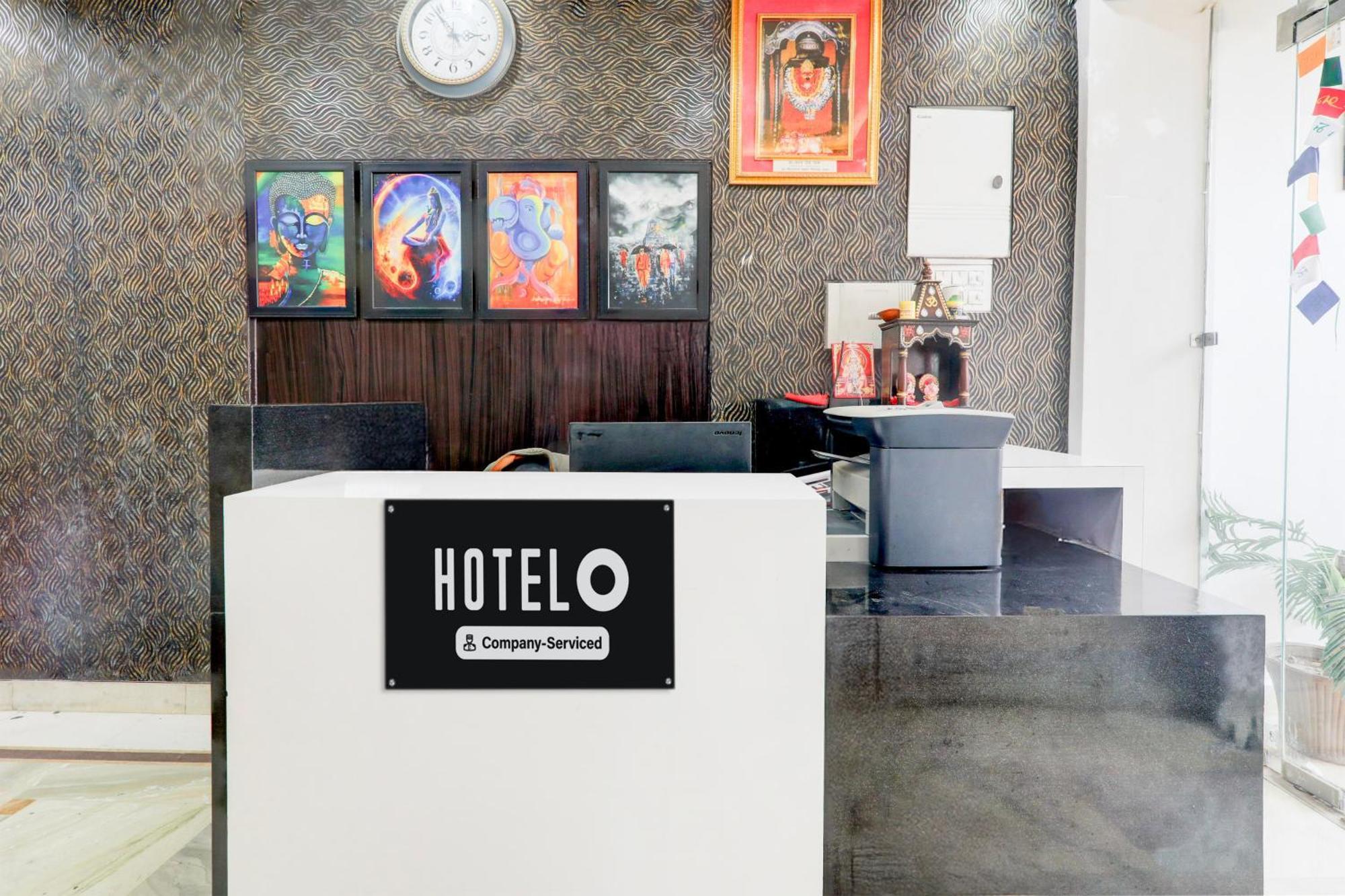 Super Hotel O Insaf Nagar Munshipuliya Formerly Vibrant Chinhat Екстериор снимка